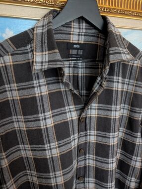 Boss Hugo Boss Black Plaid Button-Down Flannel with Gray and Tan Stripes